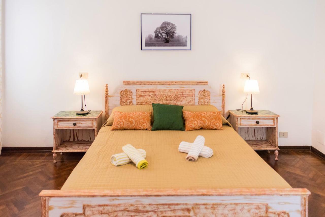 Al Borghetto Apartment Adria Bagian luar foto
